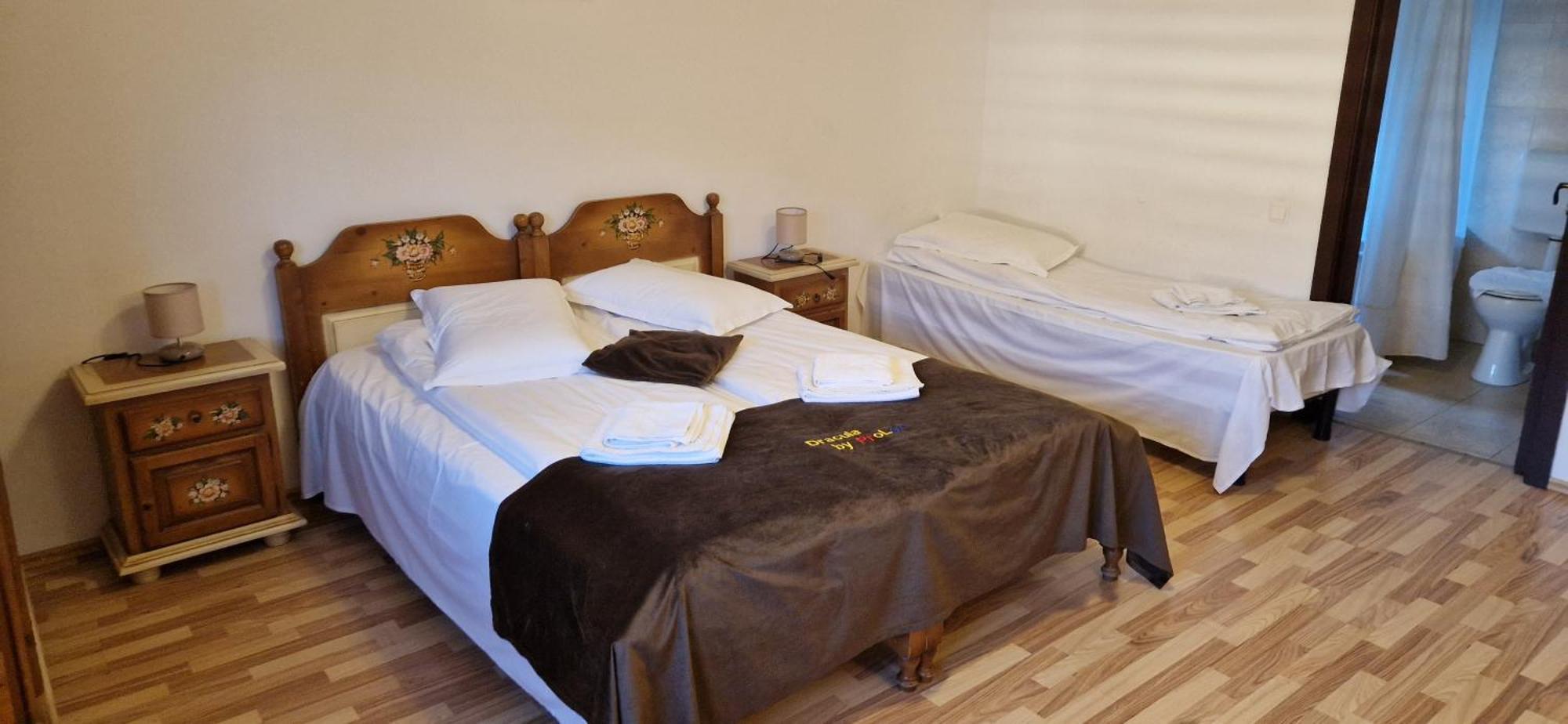 Prolex Turism Srl Hotel บราน ภายนอก รูปภาพ